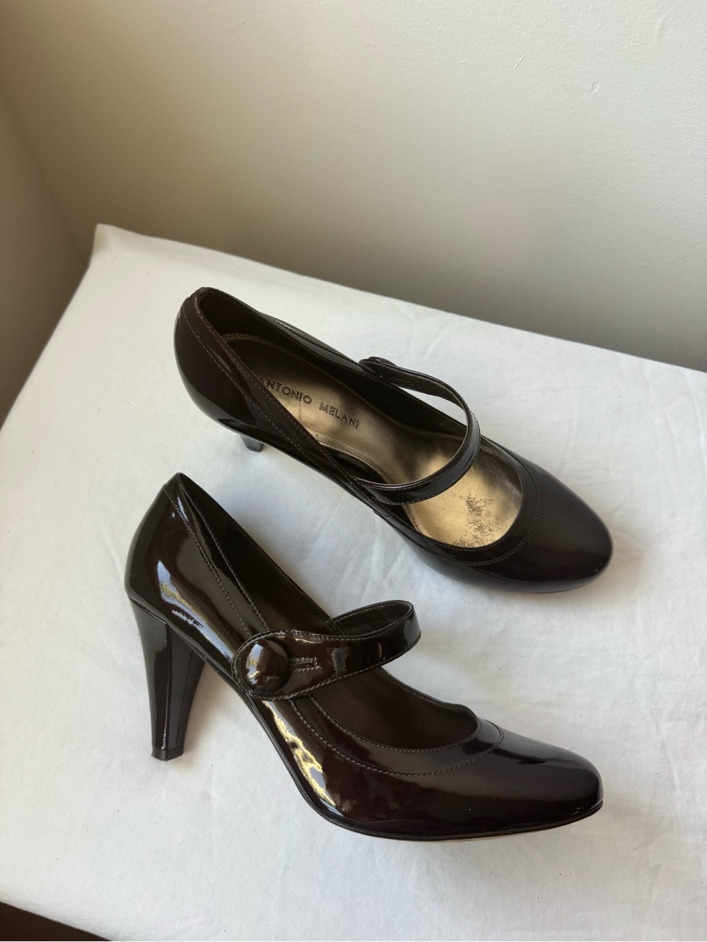 Antonio Melani Dark Brown Patent Mary Jane Heels 9